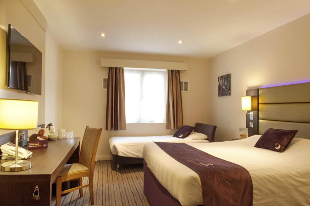 Premier Inn Liverpool City Centre - Moorfields Exterior foto