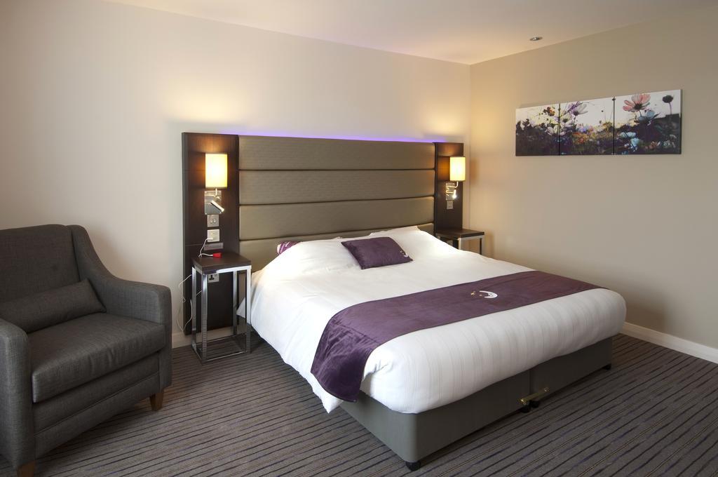 Premier Inn Liverpool City Centre - Moorfields Exterior foto